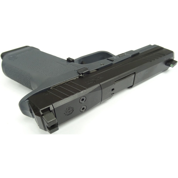 Pistolet Ruger RXM 4